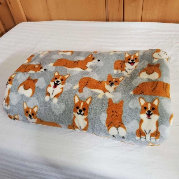 Corgi Fleece Throw Blanket 54"x60" - Picture 10 of 10
